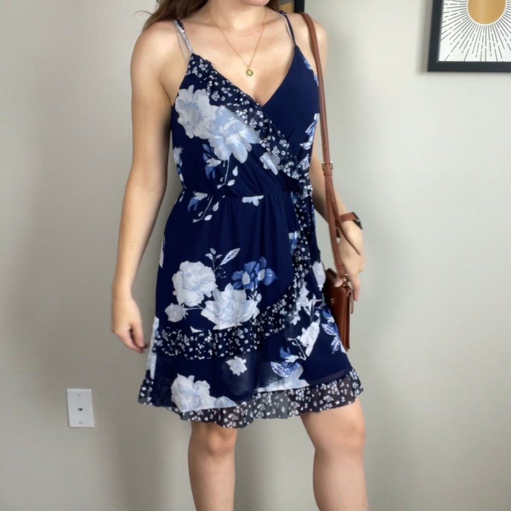 Xhilaration | Small | Floral Ruffel Dress